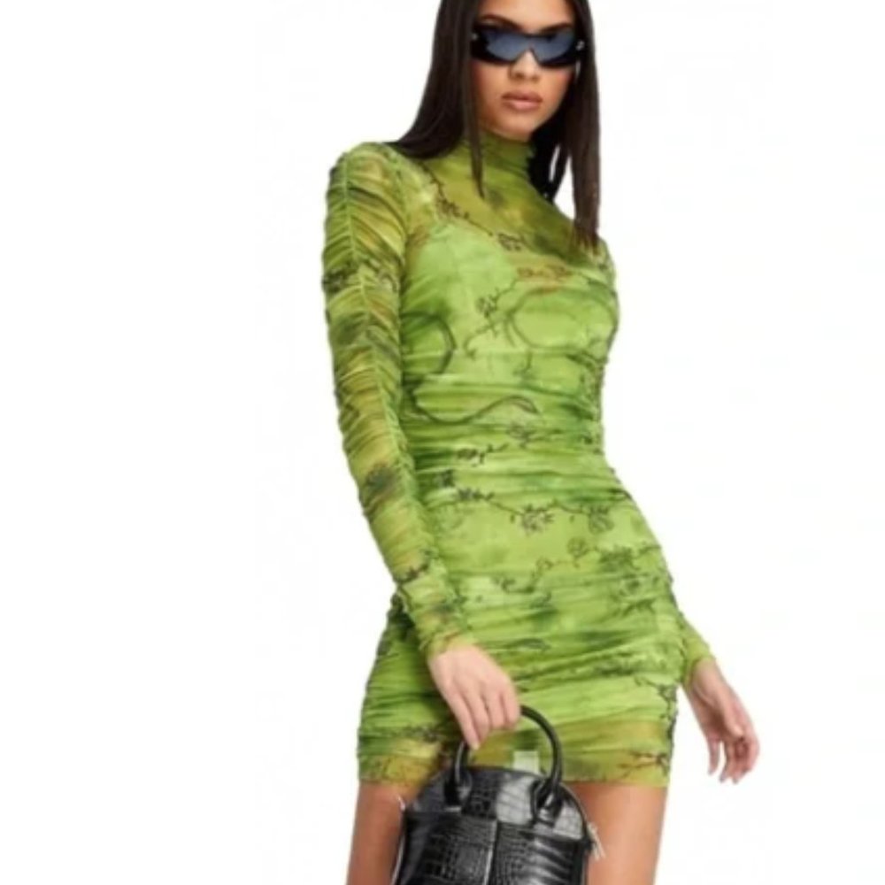 I am Gia Green dress
